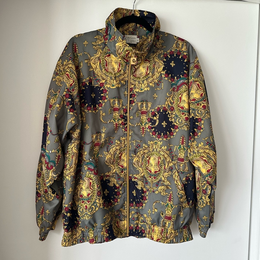 Gold gilded print windbreaker